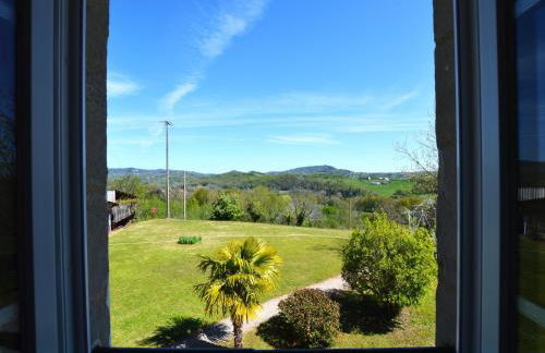 Historic Tower Home in Brignac - Foto 22
