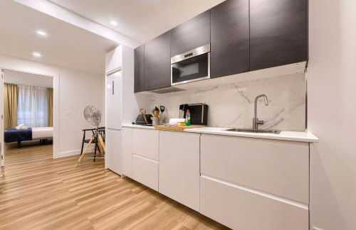 Deustown Apartamentos - Foto 8