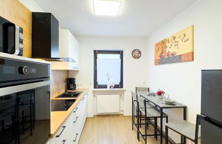 Charmantes 3-Zi-Apartment am Schlössle in Lechhausen-Garage-Balkon-Küche-Smart TV - Foto 30