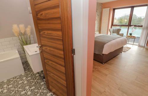 Stackyard - Photo 38