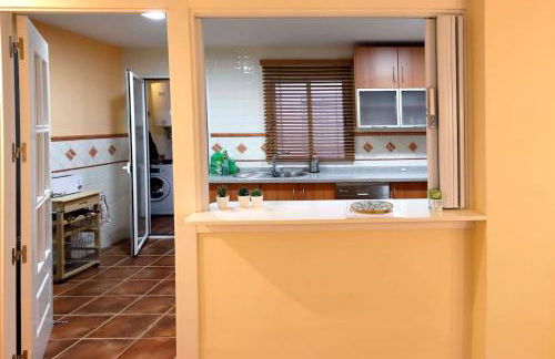 At the center & very close to the Paseo beach, with double garage, renovated and fully equipped apartment - Photo 15