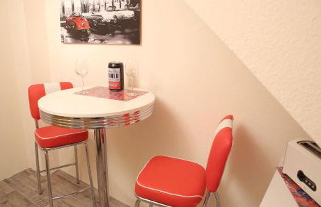 Art City-Studios Kassel 4 und 8, groß, modern, citynah, je 3 Schlafzimmer, kostenfreie Parkplätze, Süd-Balkons, ruhig, Herkulesblick - Foto 17