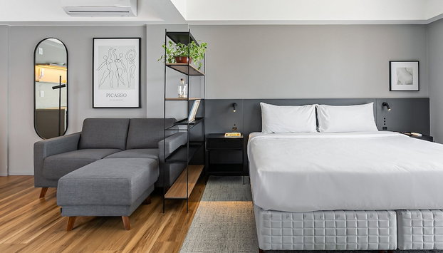 Studios Rio Branco by Viva - Prédio moderno, aptos com cama king-size no centro de Floripa - Photo 3, Chambre