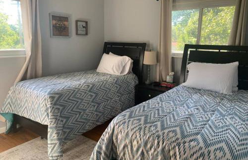 Spacious Four Bedroom Attached Home in Springboro- Unit 1 - Foto 2