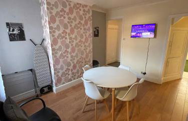 Home away from Home - Foto 1