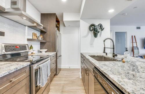 Patio and Dillon Reservoir Views Chic Frisco Condo! - Foto 10