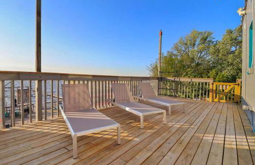 Chain O' Lakes Beach Penthouse Sunset View and Boat Dock - Foto 8