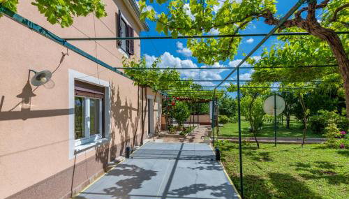 Villa Ana, a tranquil pool villa close to the beach - Foto 5, Garden, Garden view