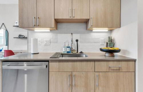 Floor To Ceiling Windows- Bridge Views - Studio - Foto 19