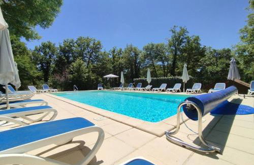 Chalet en vallée Dordogne, jardin privé et piscine partagée - FR-1-828-4 - Foto 18