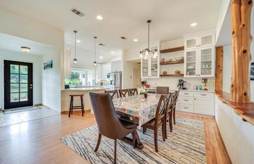 Pin Oak Farmhouse with Patio in Dripping Springs - Foto 8