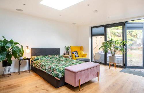 Modern Studio with parking in shared garden - Foto 2