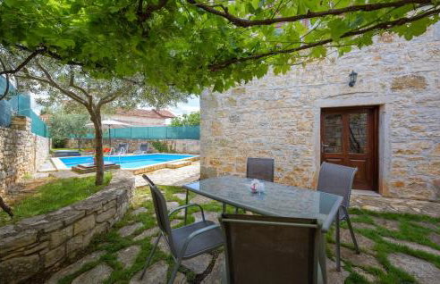 Lovely Home In Visnjan With Wifi - Foto 8