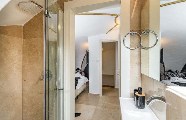 Nina Luxury Apartment - Photo 26