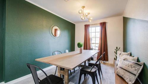 5-BD 2-BA Tranquil Retreat ft Jacuzzi & Playground - Foto 2