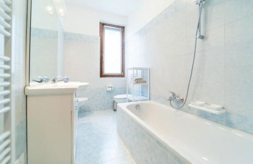 Apartment with private garage, garden and WiFi - Foto 31