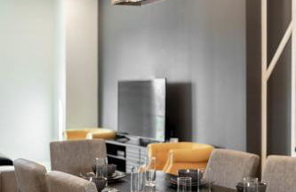 STAR Retreat Townhome with Garage 3 miles to Downtown - Foto 13