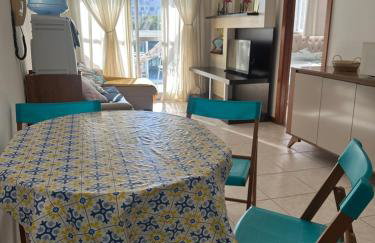 Apartamento peracanga com vista para o mar - Foto 9