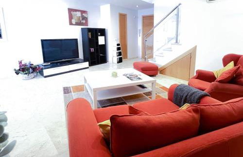 Ático coqueto en Marbella, cerca Puerto Banús - Photo 2