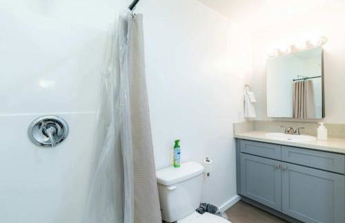 Cozy Glendora Home Walk to Route66 Near Disneyland - Foto 15