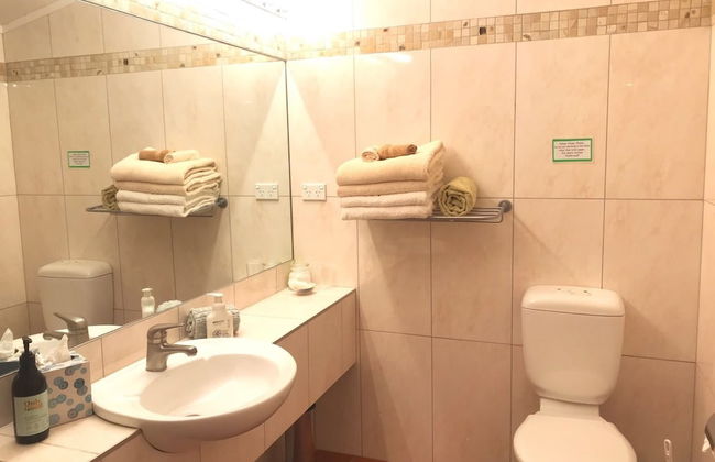 Coastal Chalet Suites - Foto 16