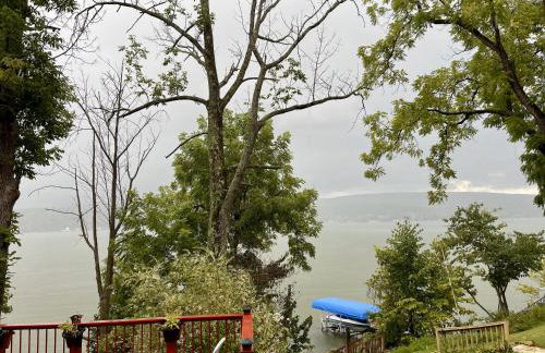 4 Bedroom 2 Bathroom Lake Heaven with 50ft lakefront on Honeoye lake - Foto 48