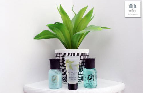 Spacious 3 Bed Home In The Heart Of Bridgend - By EKLIVING LUXE Short Lets & Serviced Accommodation - Foto 46