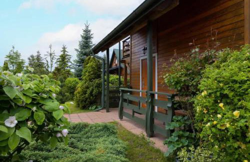 Rodzinny Dom z Ogrodem i Parkingiem z 3 Sypialniami by Noclegi Renters - Foto 10