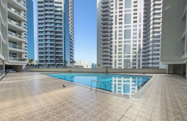 Vogue | Al Fahad Tower close to Mall of Emirates - Foto 18