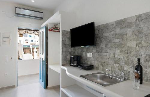 Politimis Studio N1 - Photo 3