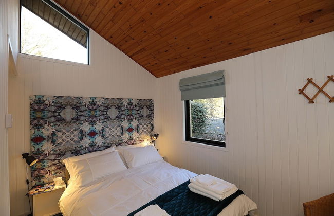 Cosy Modern Nordic Lodge w/ Loch View & Log Burner - Photo 12