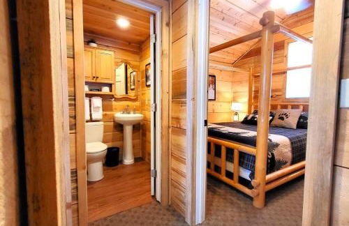 Sequoia Splendor, inside Kings Canyon NP by Visitors Center - Foto 50