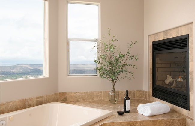 Colina by Avantstay Secluded Mountain Top Oasis w Pool Hot Tub Putting Green - Foto 22