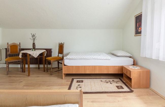 Pool House Mr ek Family Friendly - Photo 17