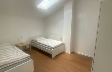 Frankfurt Eschborn New Apartment for 5 Person - Foto 2