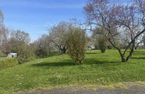 Lovely Holiday Home in Loire for 10 - Photo 19