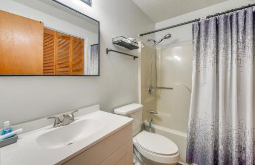 Baytree Golf Colony Studio about 5 Mi to Beach! - Foto 21