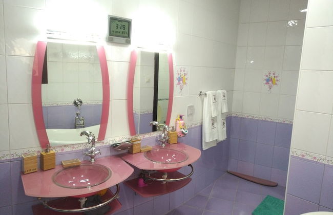 Emirates Hills Lake View Villa - Foto 29