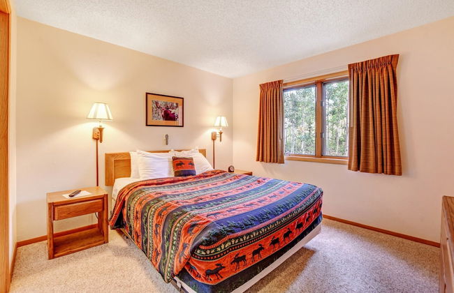 Indian Peaks Resort - Photo 19