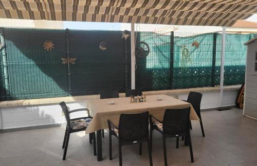 Magnífico adosado con piscina y barbacoa - Foto 28