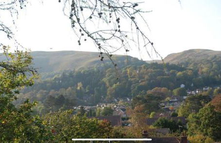 LARCHES LODGE Norwegian log cabin, wood stove & spa - Foto 9