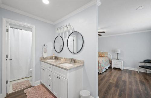 Peaceful Fairhope Retreat-Large home on 1 acre lot - Foto 6