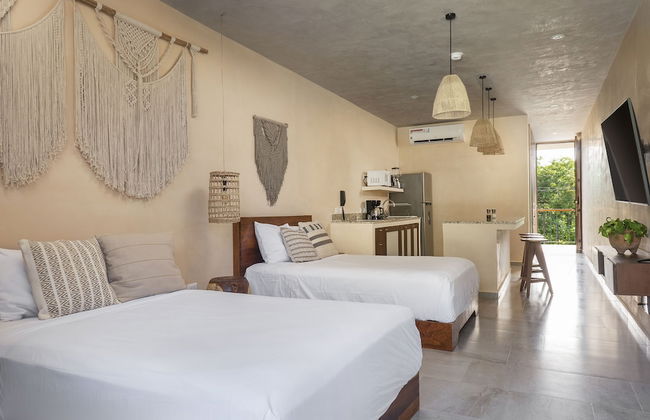 Luxury and Family condo in La Veleta - Photo 4