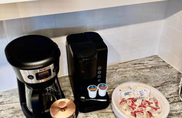 The Sugar Suite - Renovated with a View! Ski IN-OUT! Heated POOL, Hot tub, sauna, gym, AC, EV, adjustable bed - Foto 10