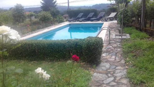 Villa con piscina en Pantòn Ribeira Sacra Galicia Ideal para familias - Foto 4