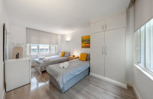 1 Bed Studio Apartment opposite Liverpool Street station - Foto 1
