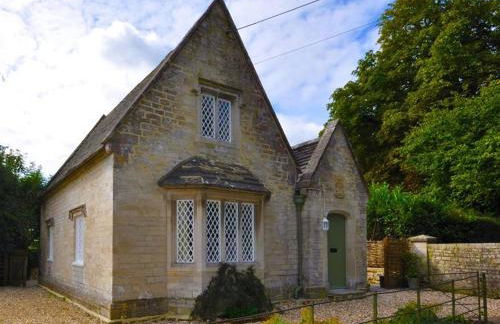 Warmwell Lodge - Photo 1