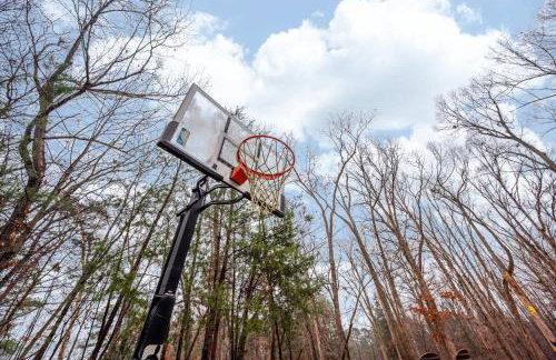 Serene 4br Country Retreat Awaits - Near Greensboro and Elon University - Foto 11