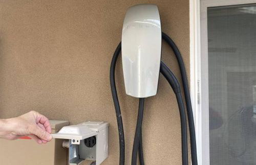 Hillside view with hot tub! - Foto 18