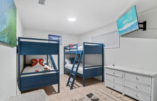 Lux min to Beach and Hospital with Hot Tub - Foto 36